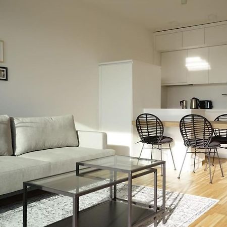 Apartment With Terrace Near Metro Station And Spa Vienna Exterior photo