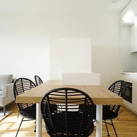 Apartment With Terrace Near Metro Station And Spa Vienna Exterior photo